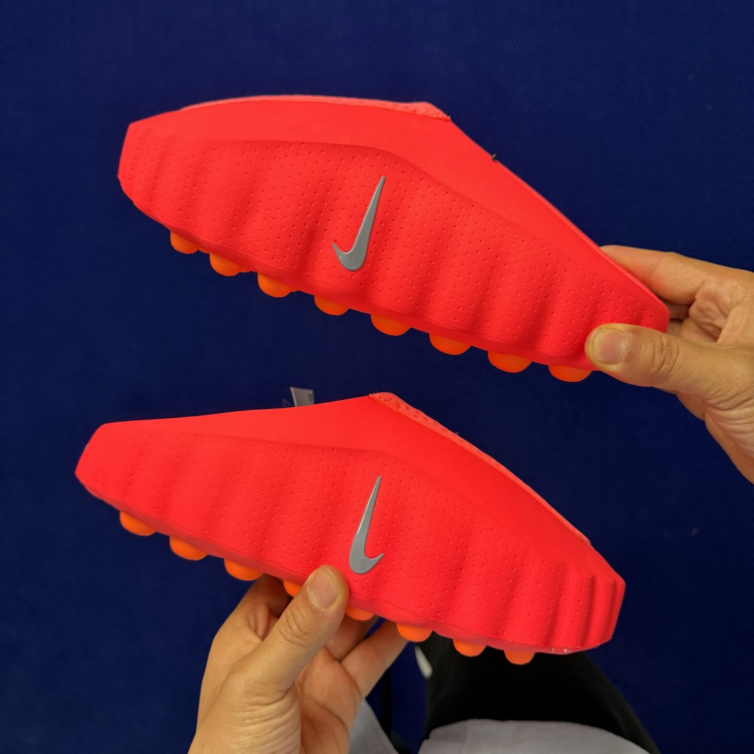 【超人気】Nike Mind 001 