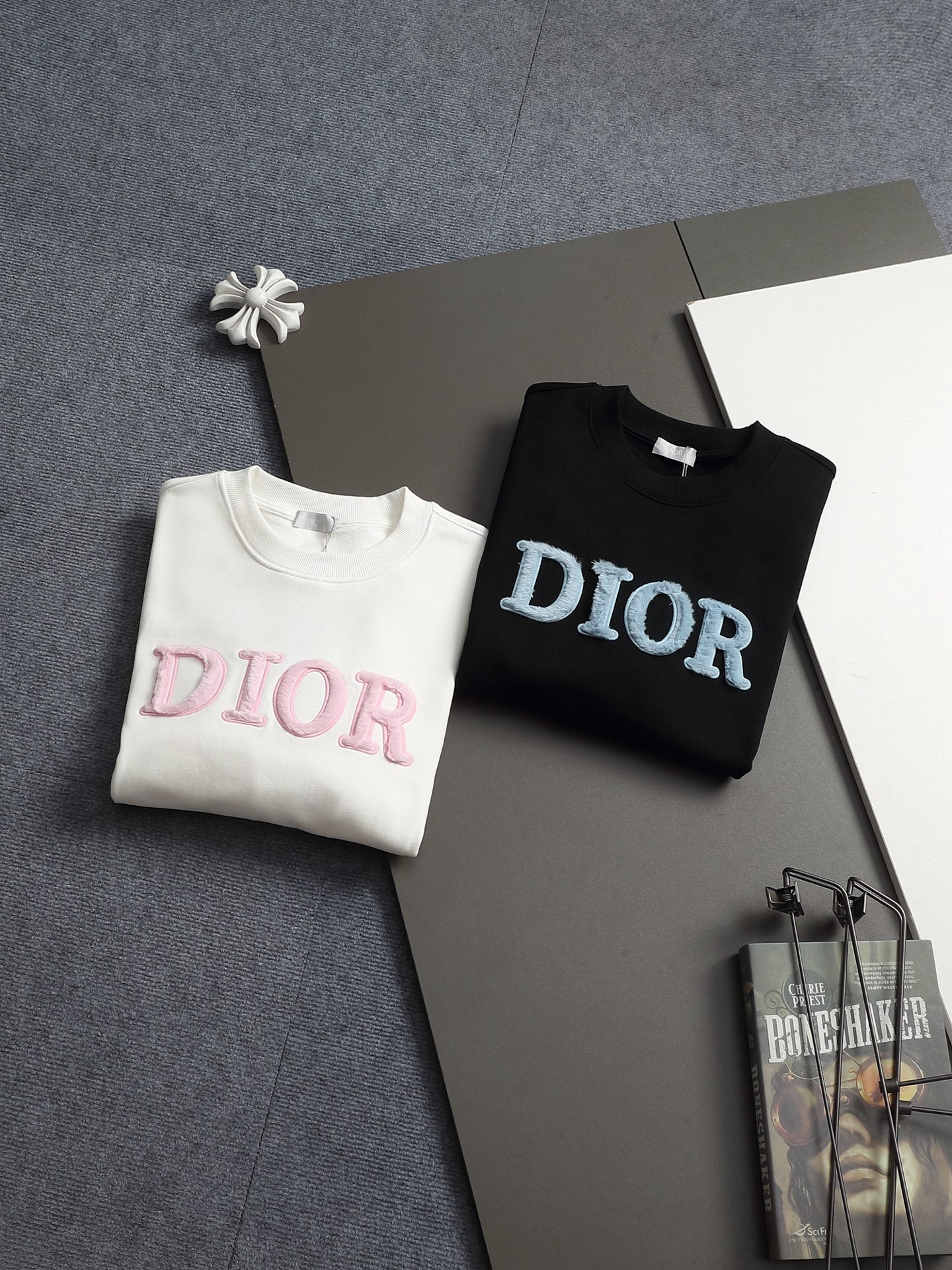 【DIOR】長袖 T シャツ
