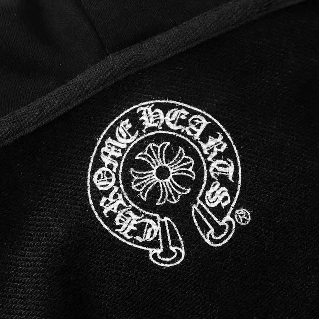 【CHROME HEARTS】ジップアップパーカー