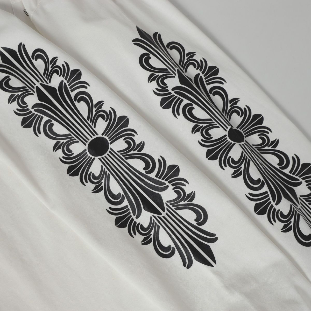 【CHROME HEARTS】クロムハーツ 長袖 男女兼用、ご好評に付き再入荷！