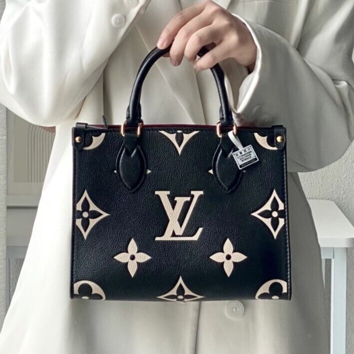 憧れの逸品◆【Louis Vuitton】オンザゴー PM ミニ・トート 25cm