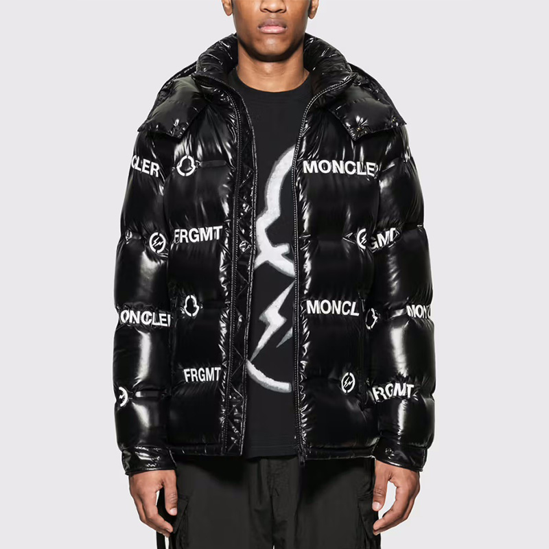 【MONCLER 公式旗艦店】モンクレール ダウンジャケット ご好評に付き再入荷！