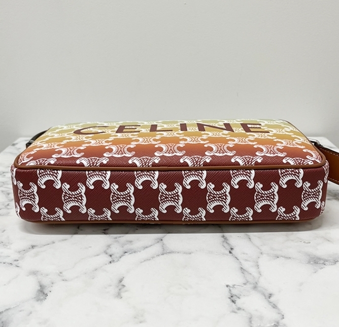 ☆CELINE プリント トリオンフ ショルダーバッグ☆