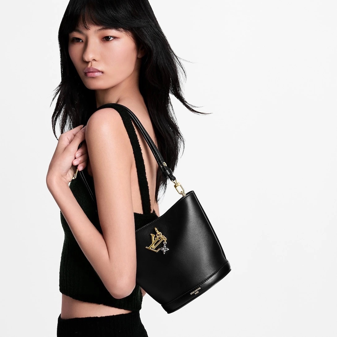 【大人気】ルイヴィトン ブルームホーボーMINI ショルダーバッグ