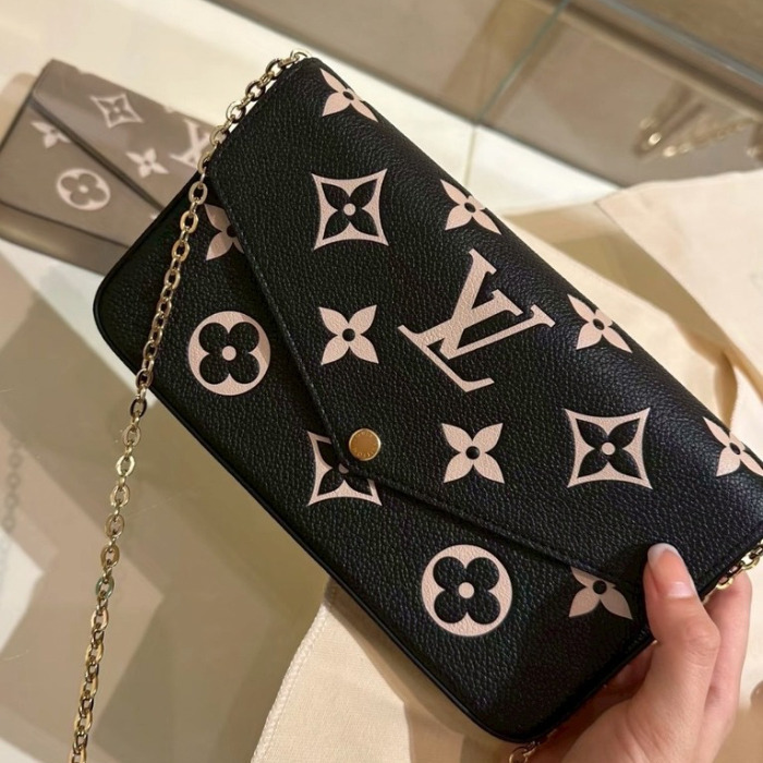 【品格を持ち歩く♪】Louis vuitton チェーンウォレット
