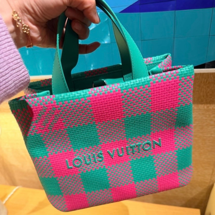 【お洒落なカラー♪】Louis Vuitton ショッパー トート MINI