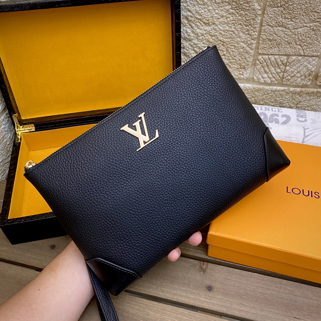 LOUIS VUITTON（ルイヴィトン）クラッチバッグ 28x19x3cm