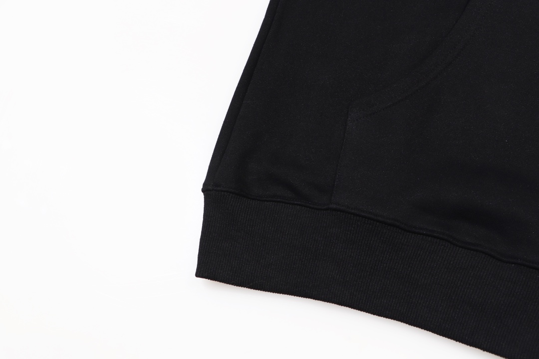 【CELINE旗艦店】パーカー★男女兼用★ご好評に付き再入荷！