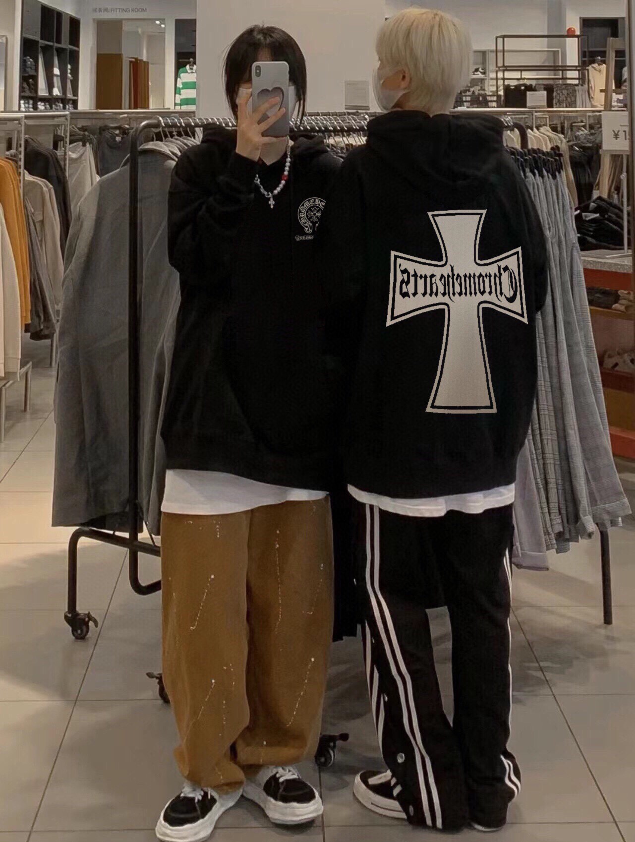 【CHROME HEARTS】クロムハーツ パーカー 男女兼用、ご好評に付き再入荷！