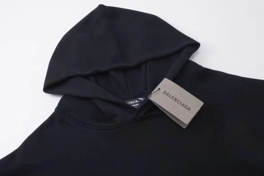 【BALENCIAGA】バレンシアガ パーカー 男女兼用 ご好評に付き再入荷！