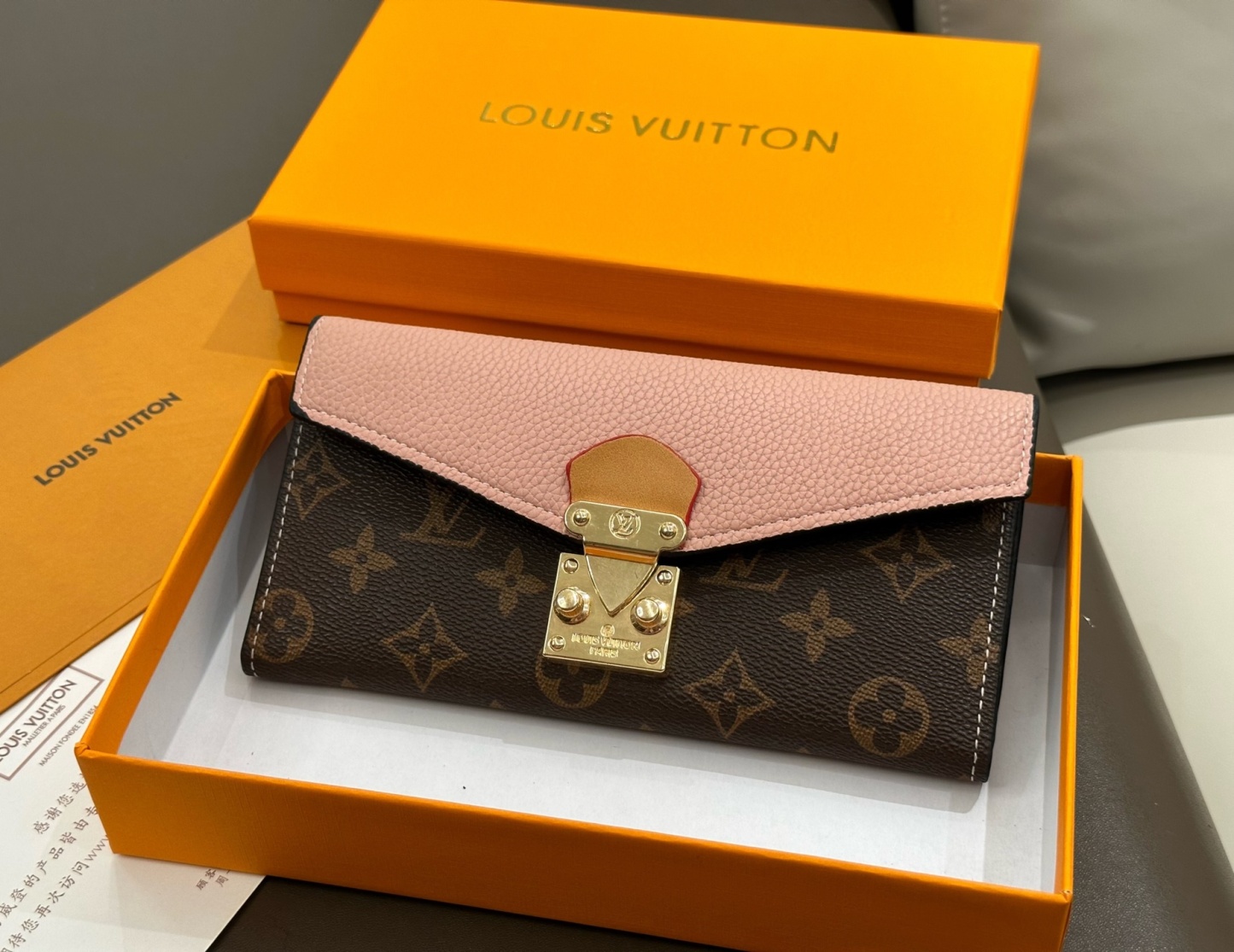 【大容量 ♡】Louis Vuitton ポルトフォイユ サラ メティス M82638