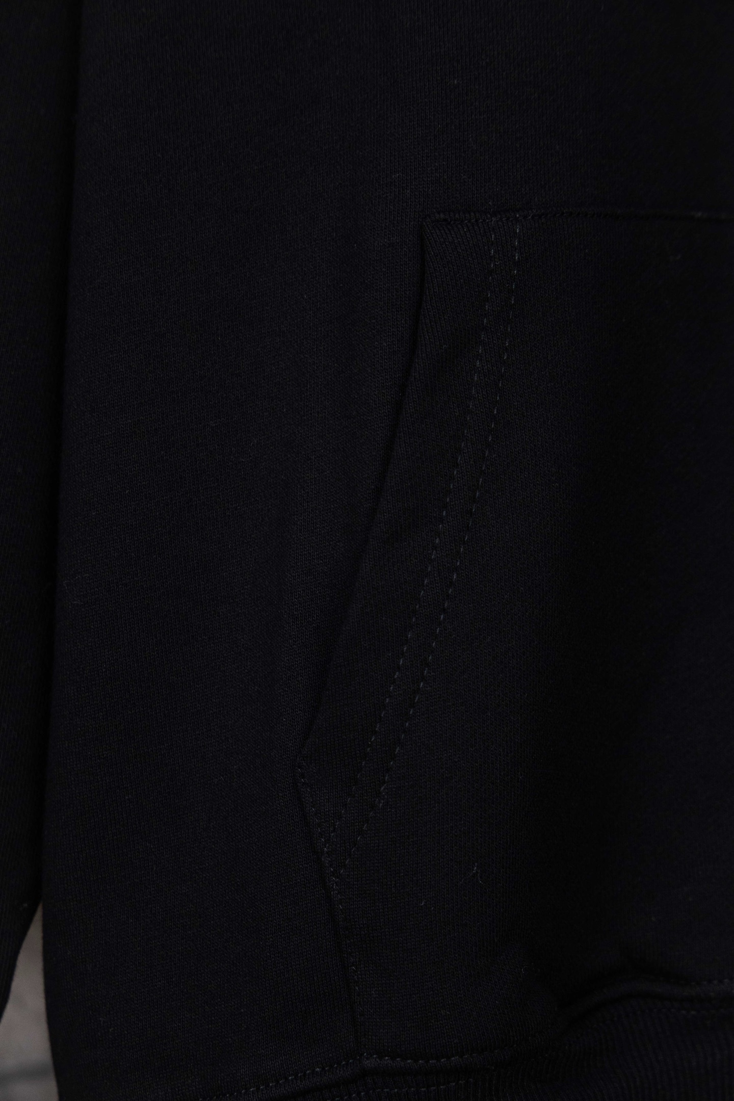 【CELINE 公式旗艦店】 セリーヌ パーカー ご好評に付き再入荷！