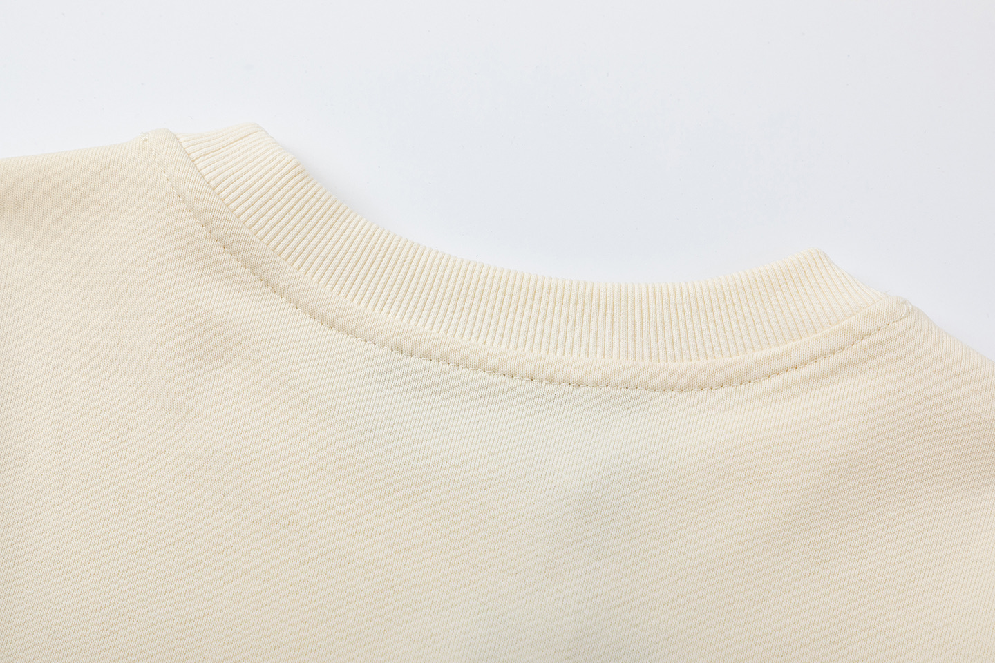 【GUCCI公式旗艦店】（グッチ）長袖 ご好評に付き再入荷！