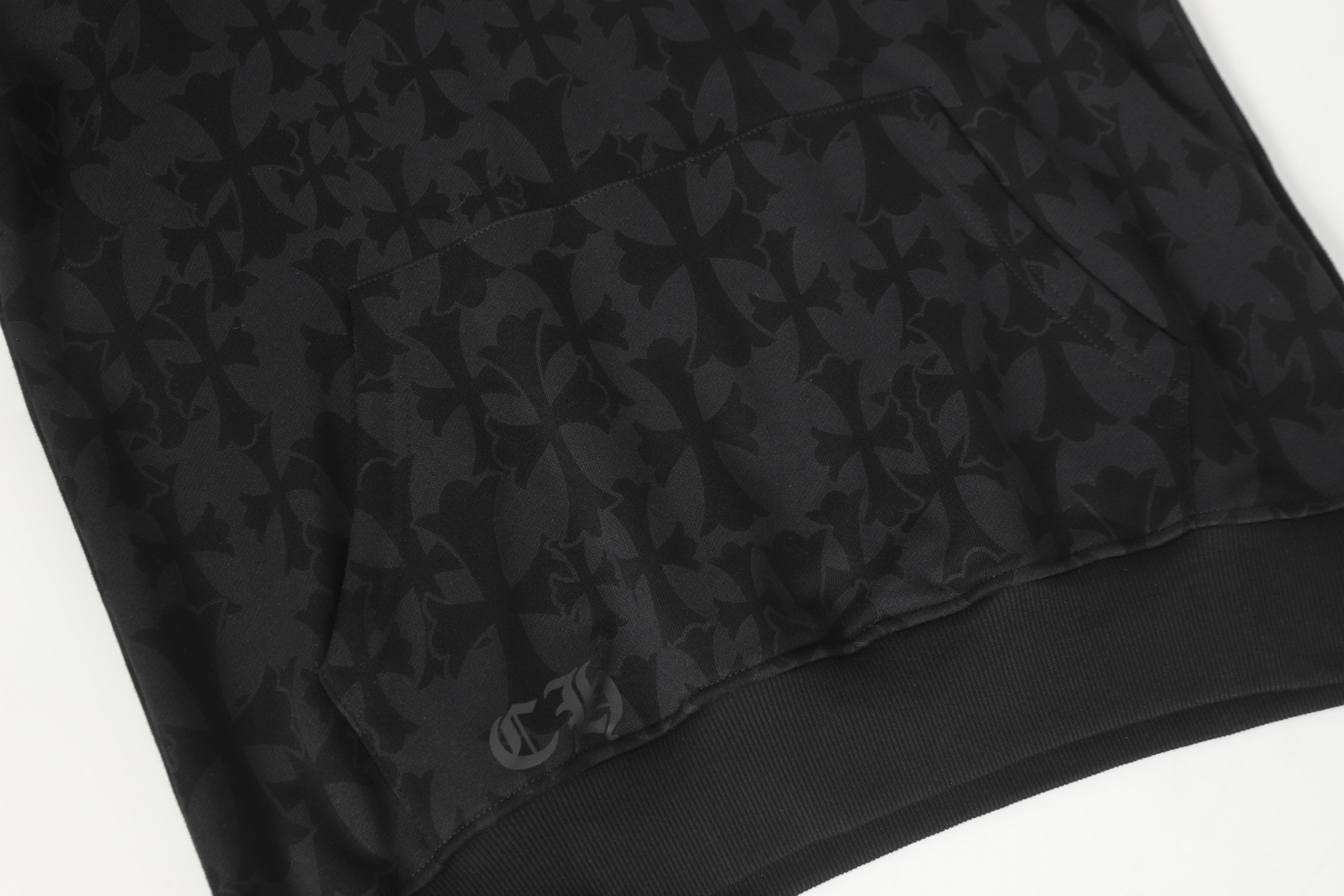 【CHROME HEARTS】パーカー