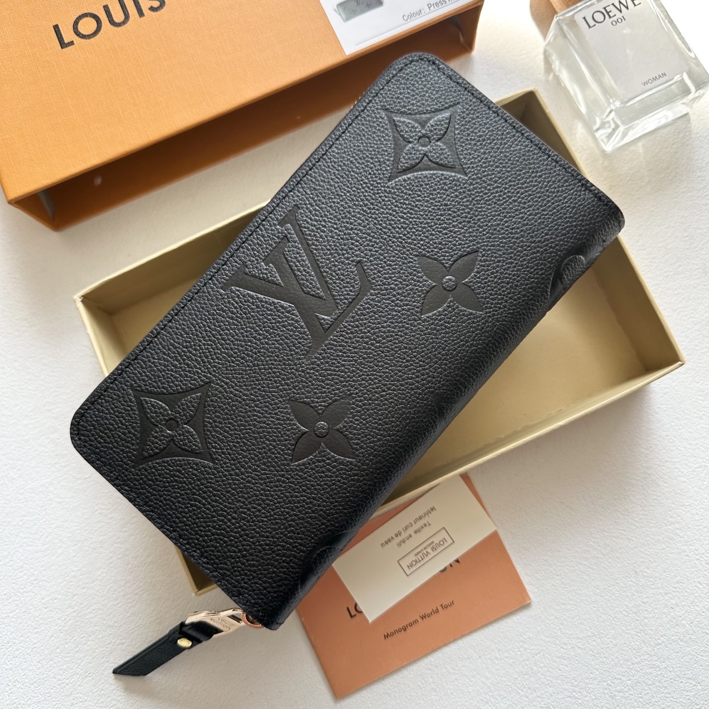 Louis Vuitton LV×TM ジッピー・ウォレット