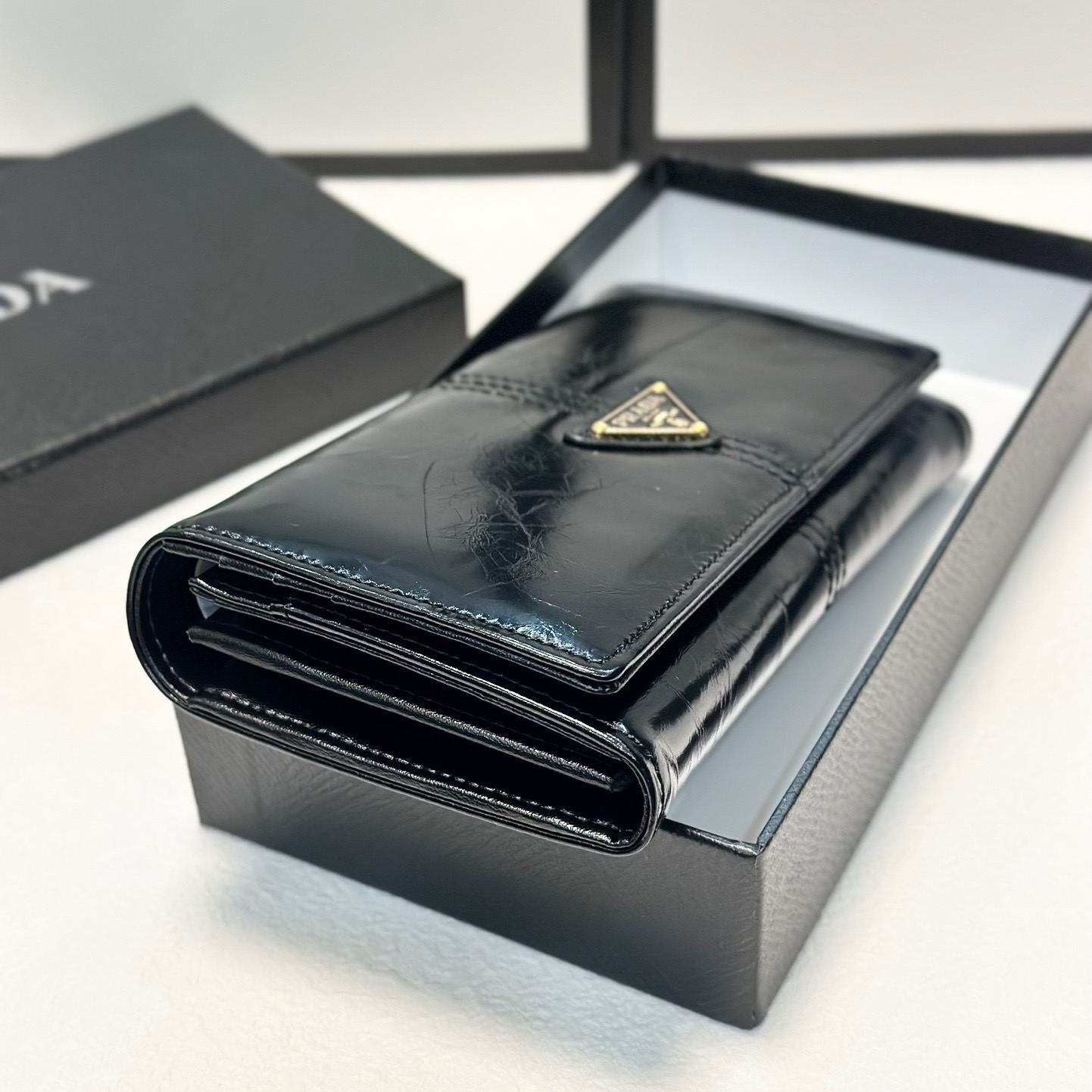 希少◆クロコの高級感◆PRADA ベアン Bearn 長財布