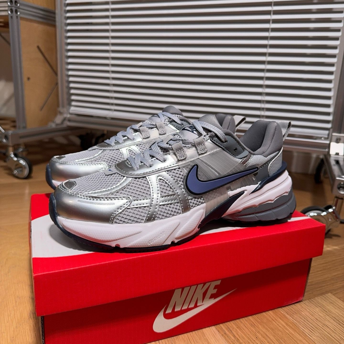 Nike V2K Run Retro - クロット × ナイキ エアフォース1