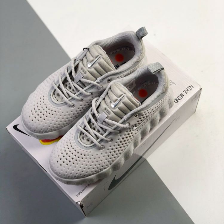 【超人気】Nike Mind 002足裏マッサージ機能付き つま先ありルームシューズ 