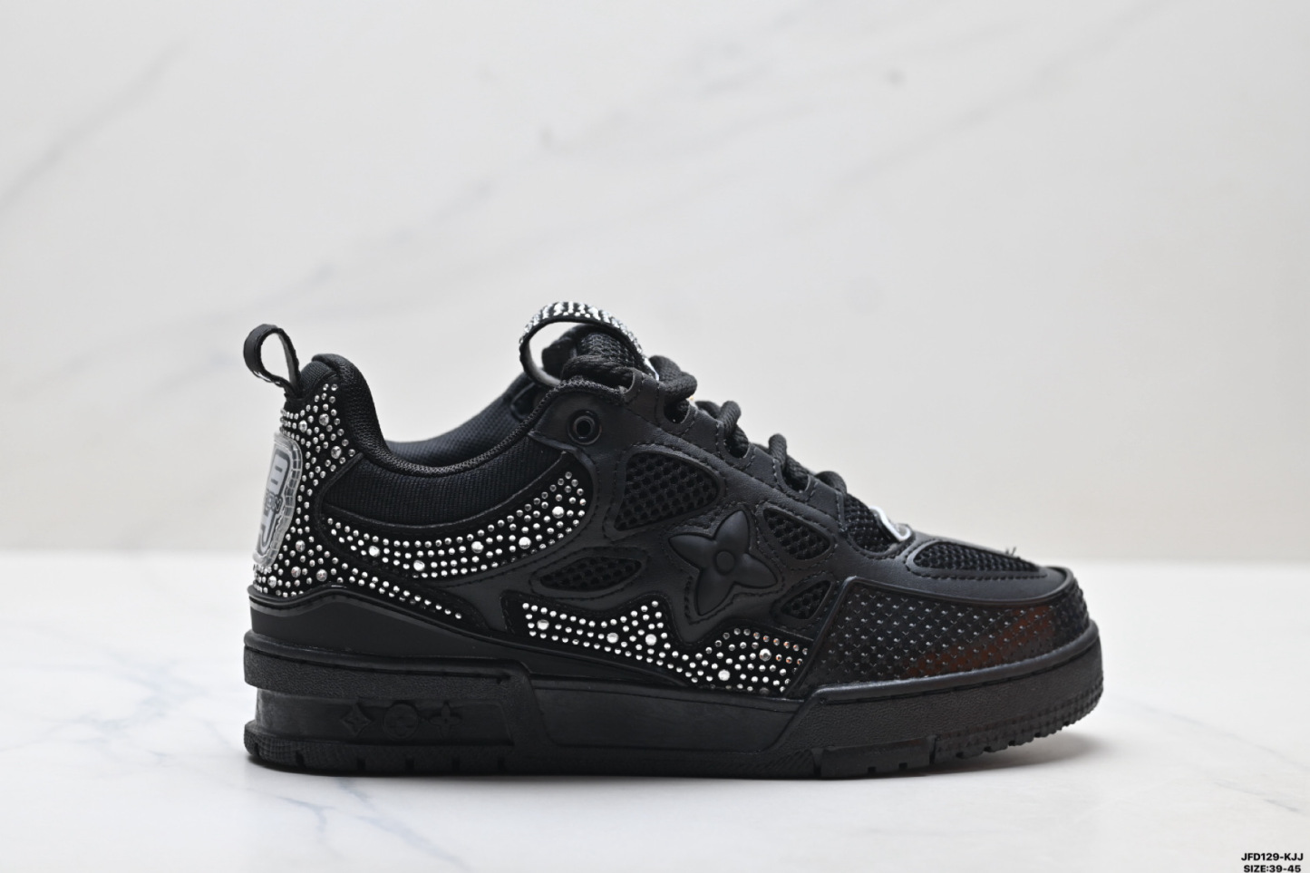 Louis Vuitton Trainer Sneaker Low 