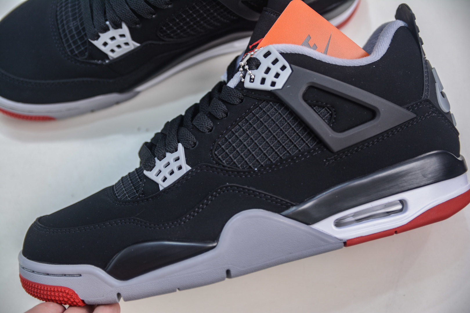 NIKE AIR JORDAN 4 AJ4 Retro Bull