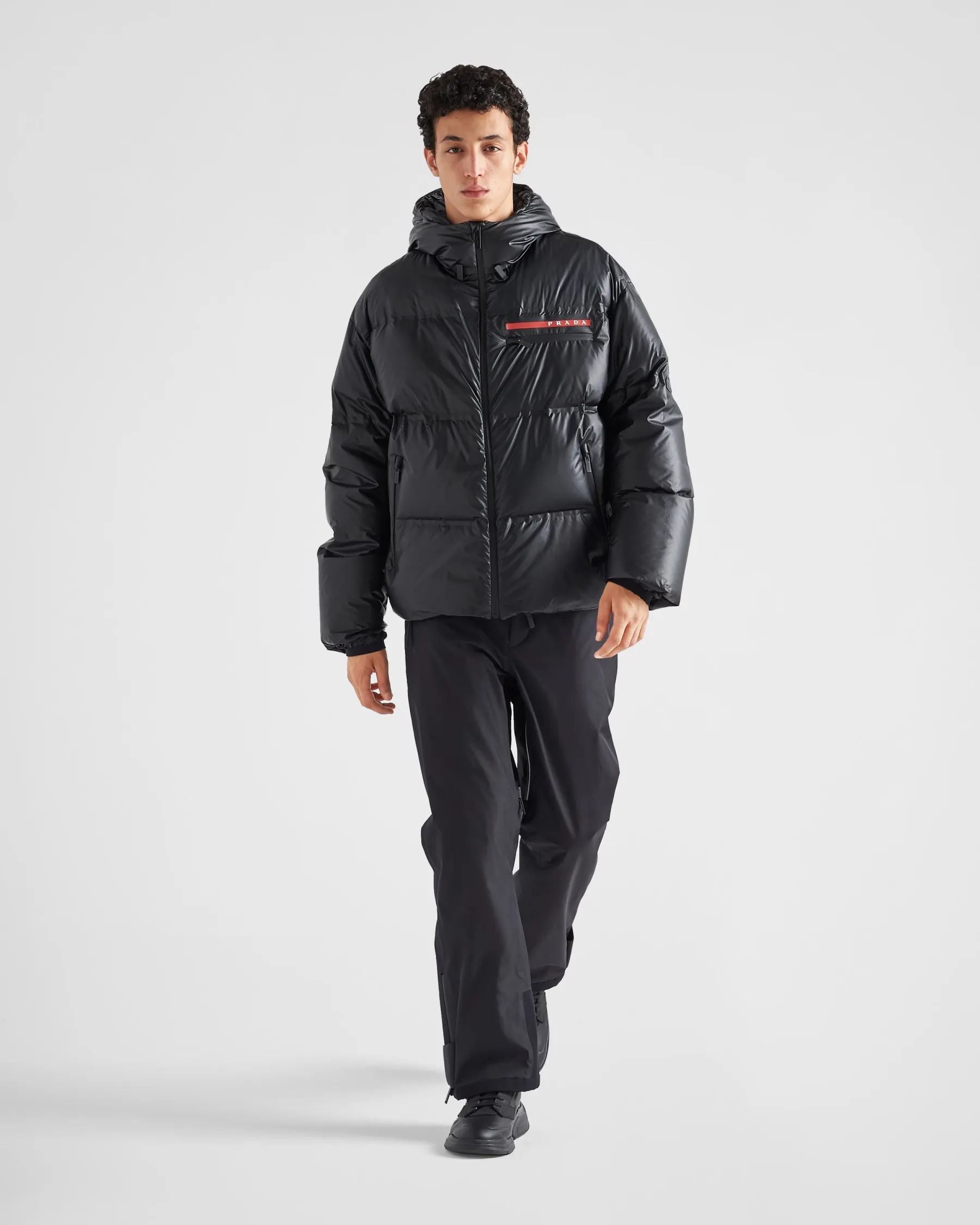 PRADA  ダウンジャケット 代金引換 送料無料  おうちで試着