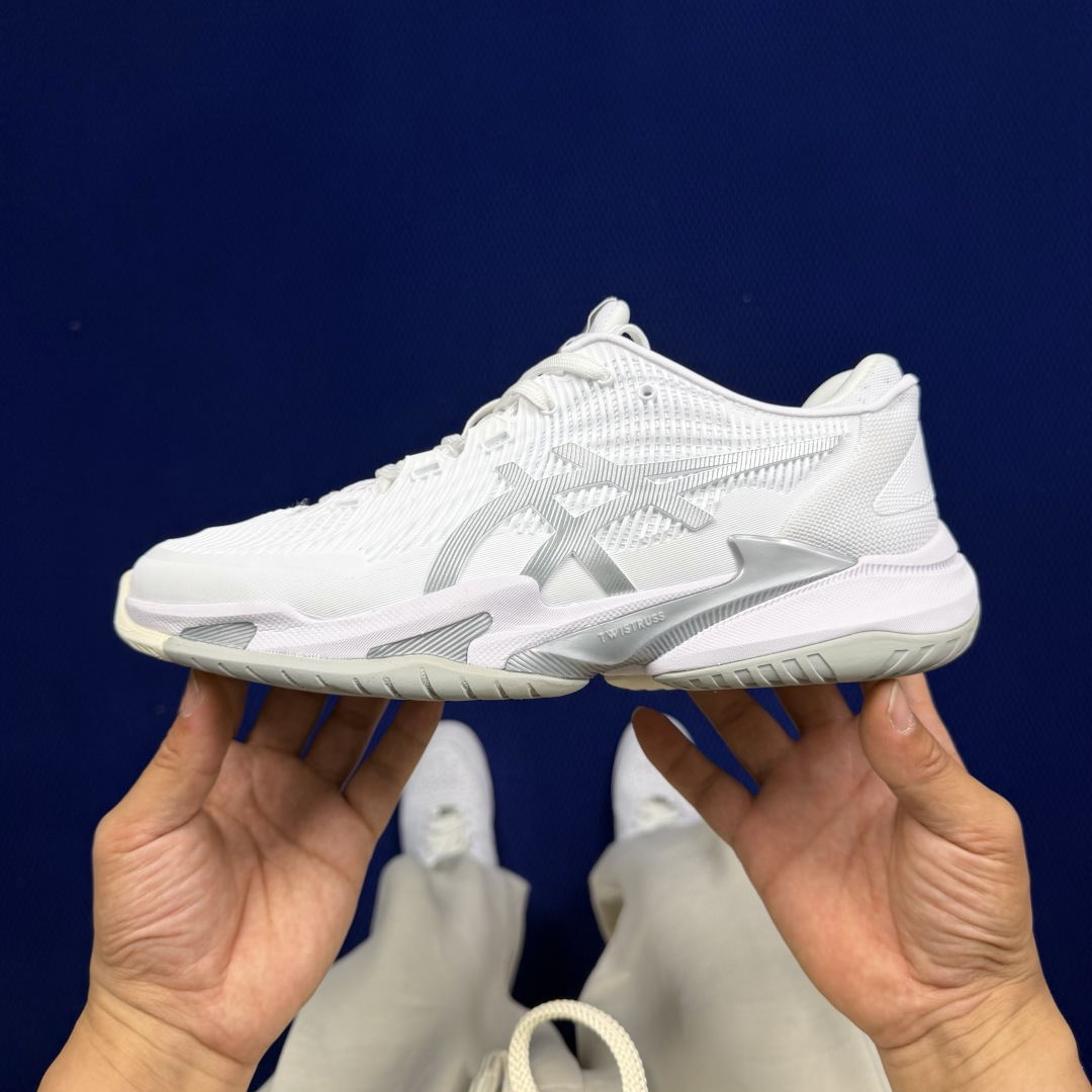 【超人気】Asics Court FF 3 多色展開です