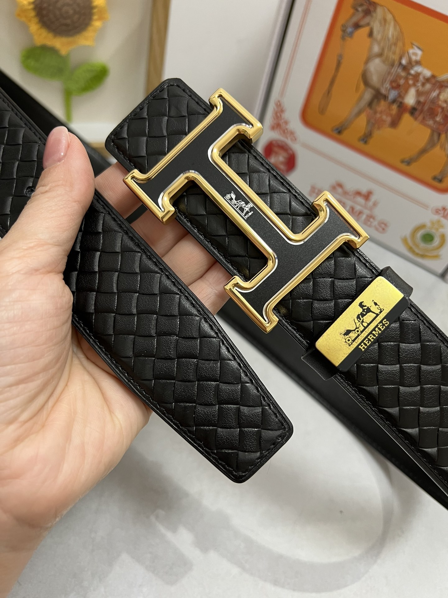 「Hermes 公式 旗艦店」ご好評に付き再入荷！！