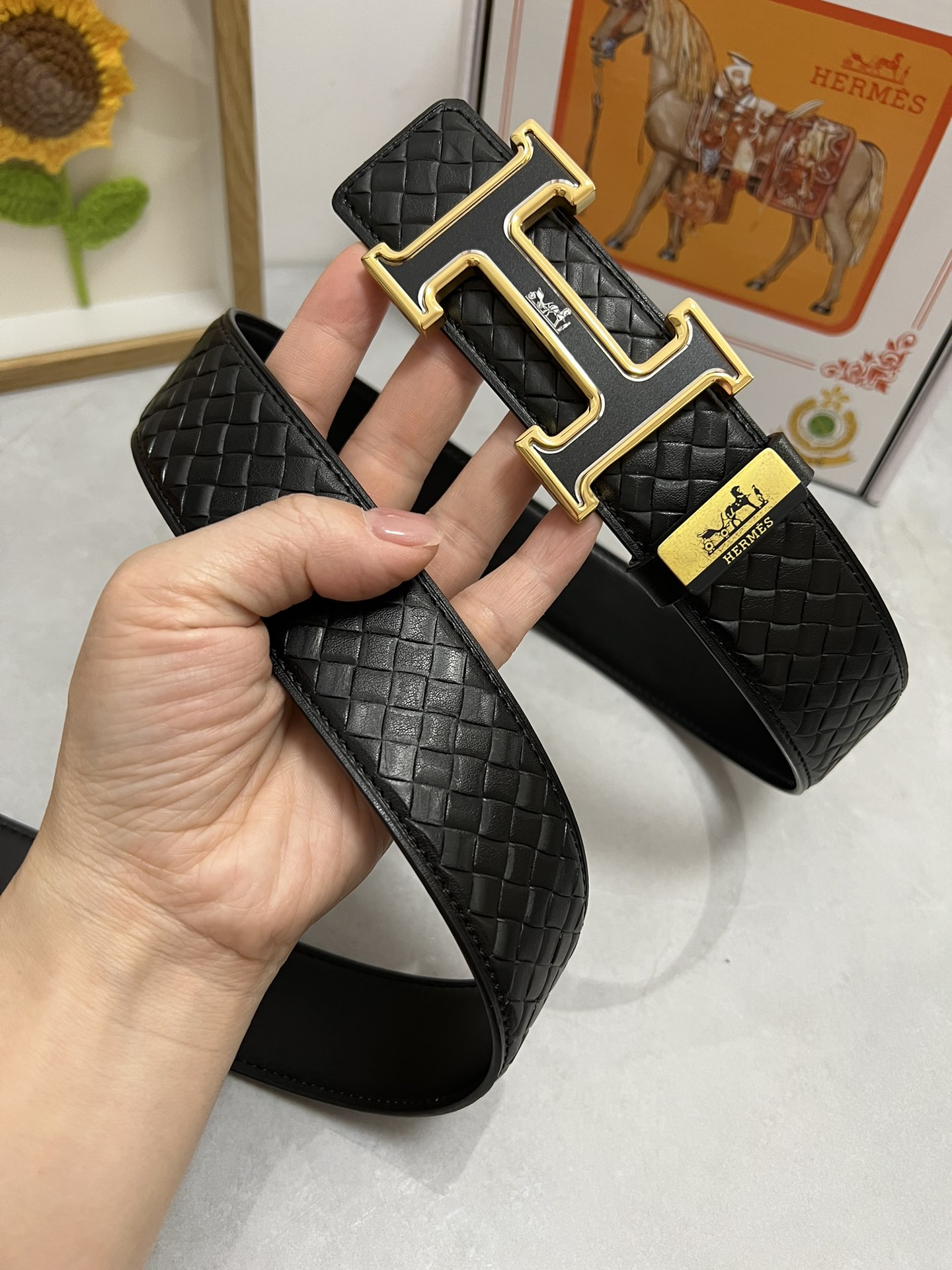 「Hermes 公式 旗艦店」ご好評に付き再入荷！！