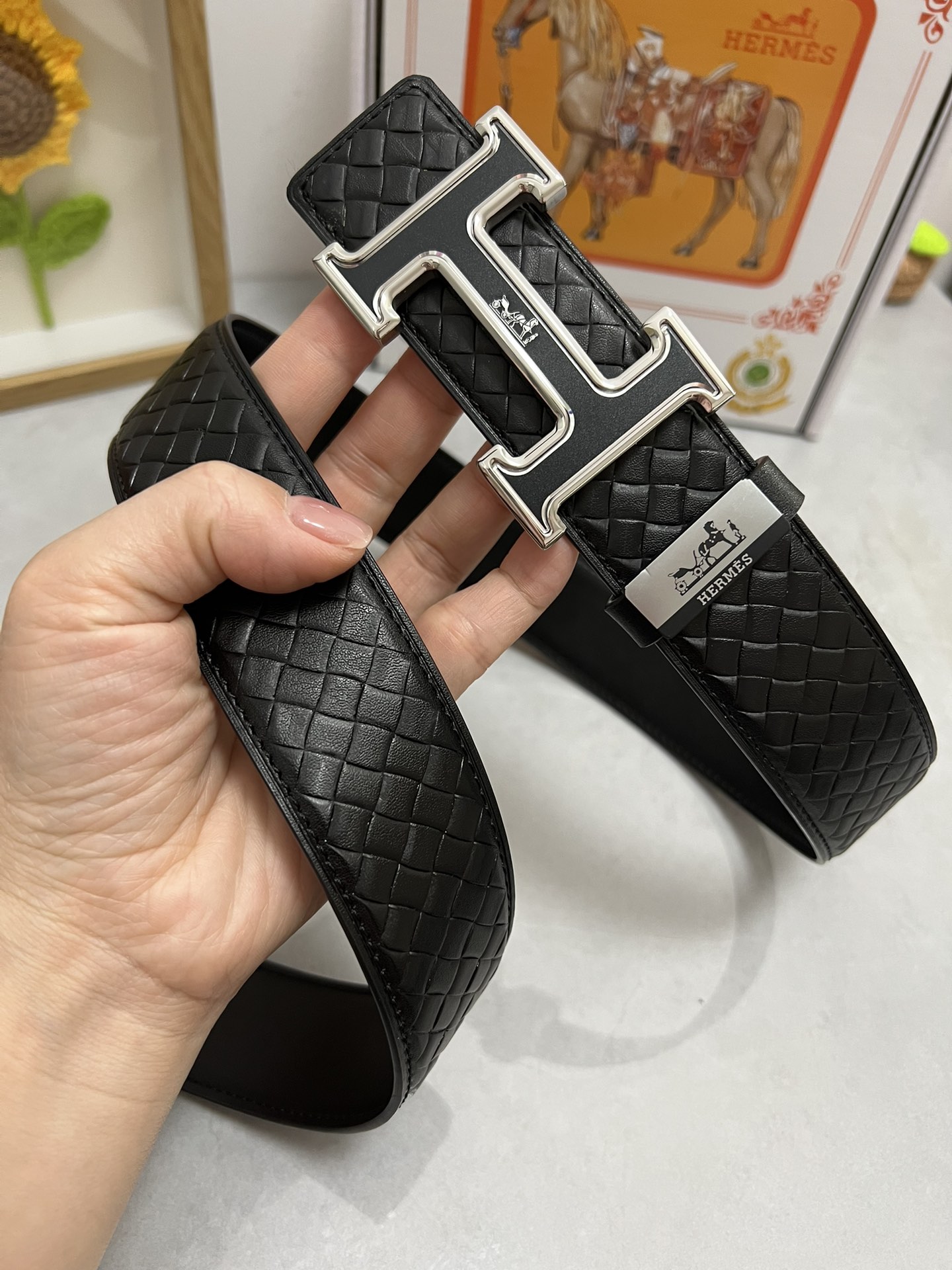 「Hermes 公式 旗艦店」ご好評に付き再入荷！！