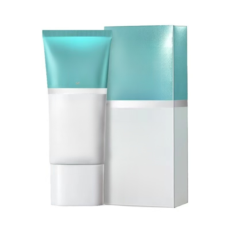 [SPF50+] เติมความชุ่มชื่นให้ผิวด้วยการปกป้องแสงแดด 3 เท่า
