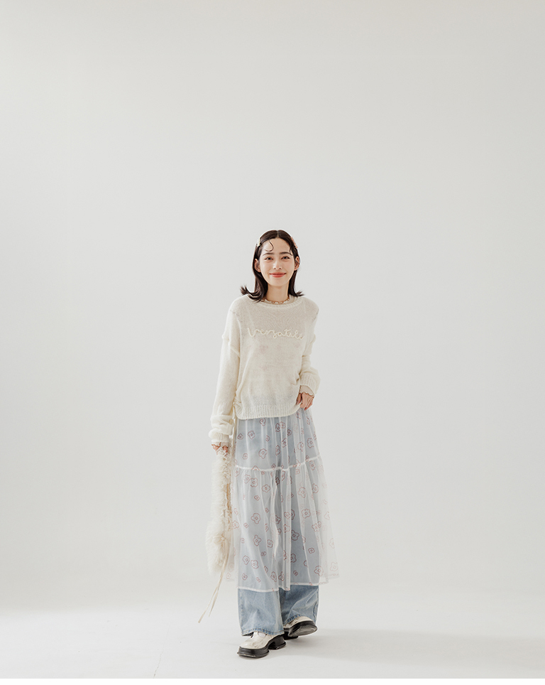 ヘムドローストリングロゴニットトップス 3色展開