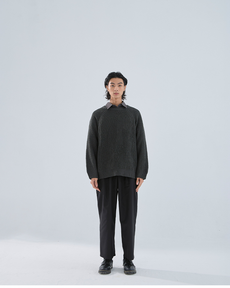 ユニセックス太めニットセーター 4色展開