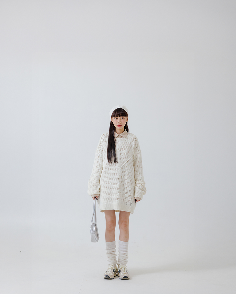 透かし編みオーバーサイズニット 2色展開