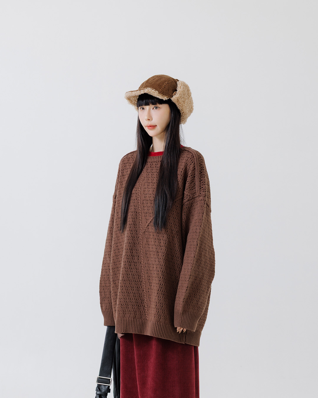 透かし編みオーバーサイズニット 2色展開