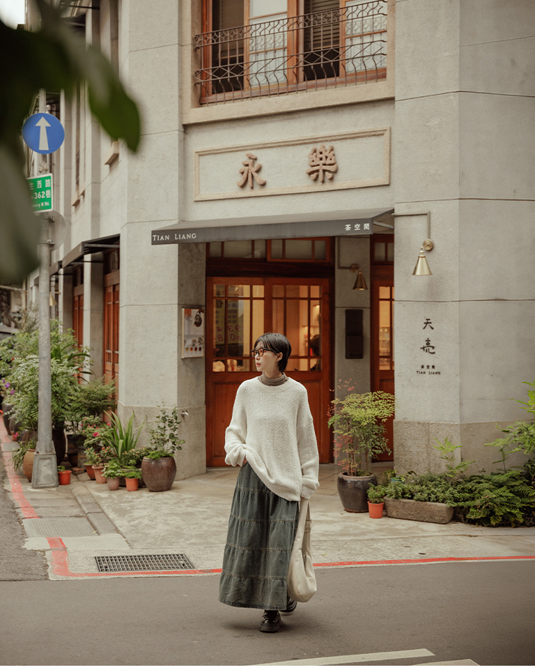 春1尚未收到---ローゲージオーバーサイズニット 4色展開