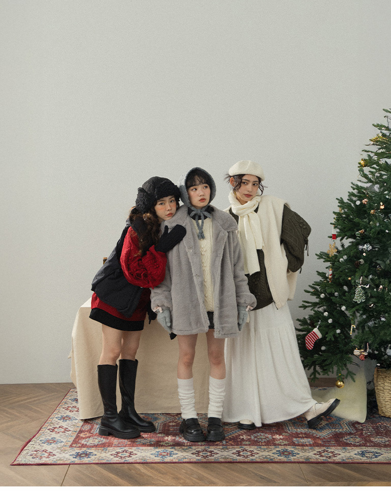 ポンポンケーブルニット 4色展開