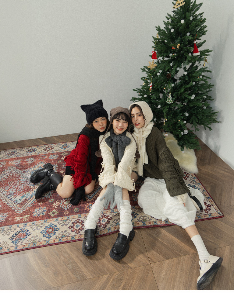 ポンポンケーブルニット 4色展開