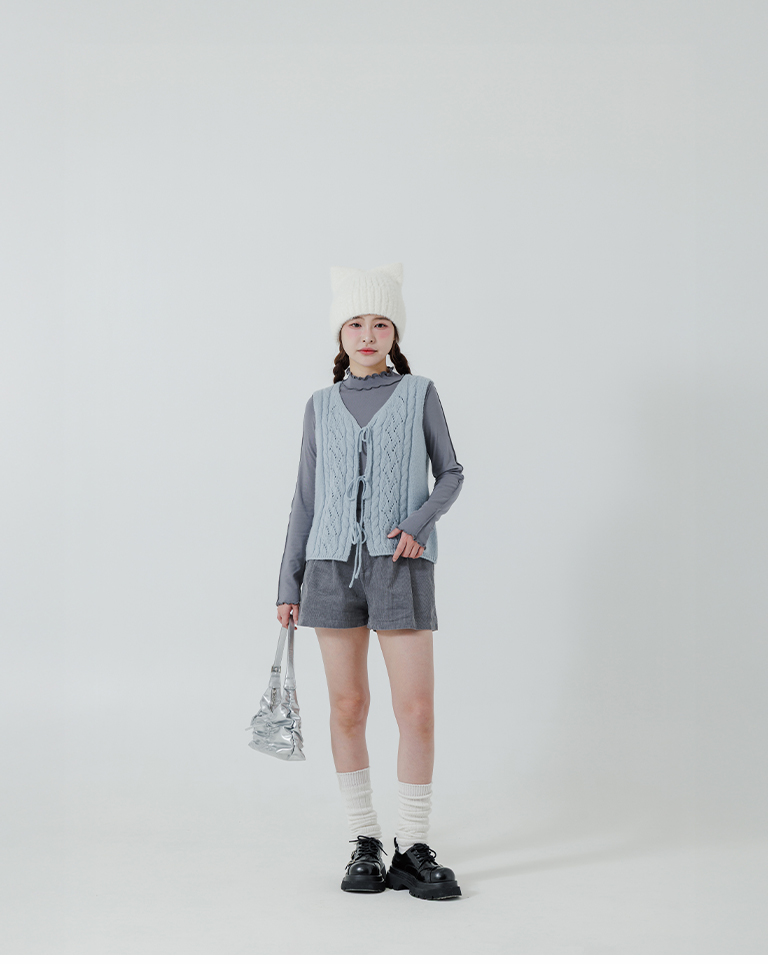 ケーブル透かし編みニットベスト 3色展開