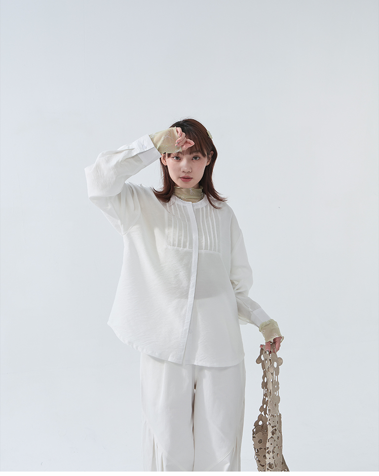 クルーネックシアーシャツ2色展開