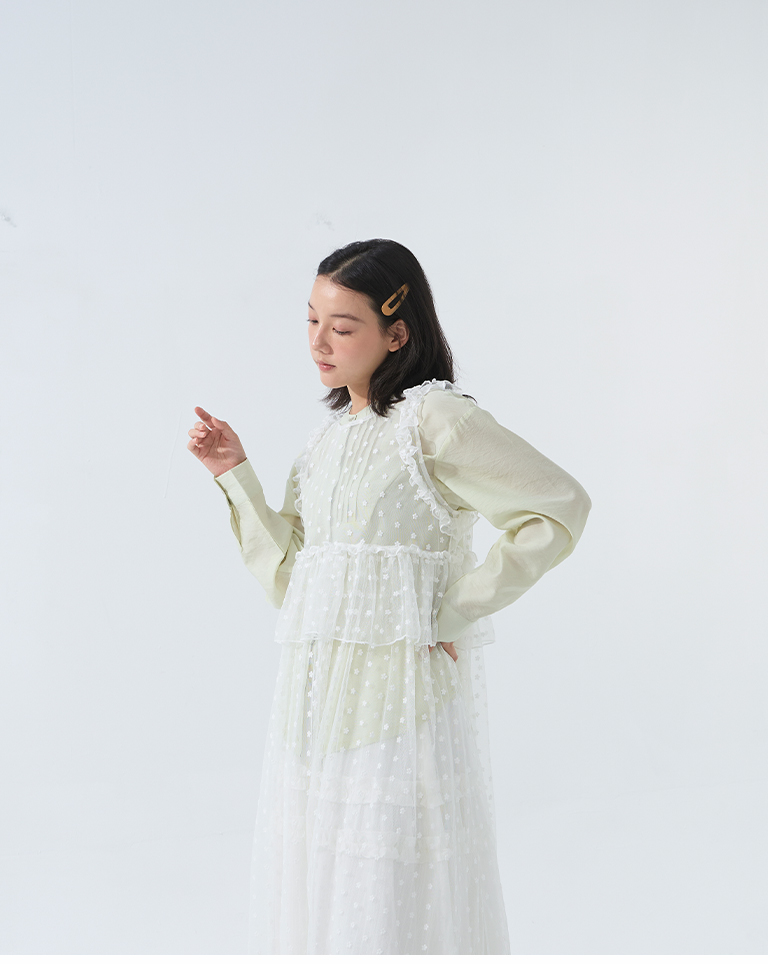 クルーネックシアーシャツ2色展開