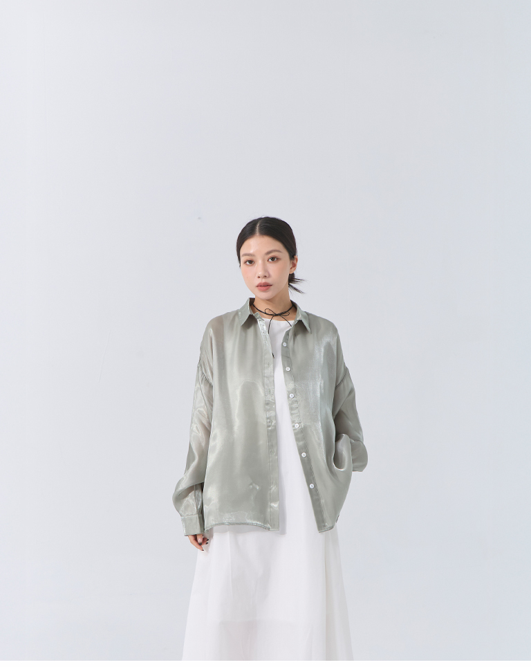 ツヤシアープリーツシャツ 3色展開