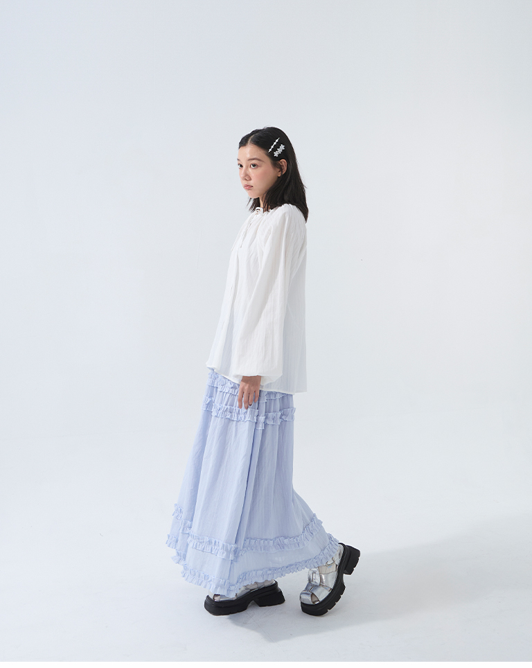 クルーネックリボンシアーブラウス