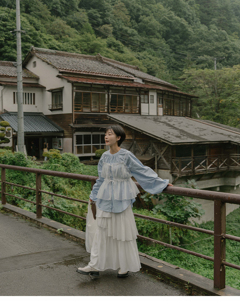 パフスリーブシャツ  3色展開