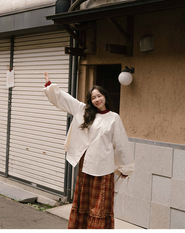 パフスリーブシャツ  3色展開