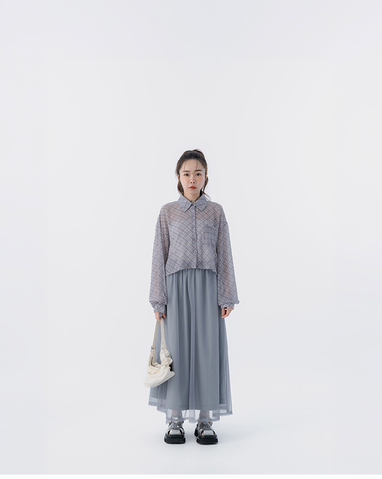 チェックシアー長袖クロップドシャツ 2色展開