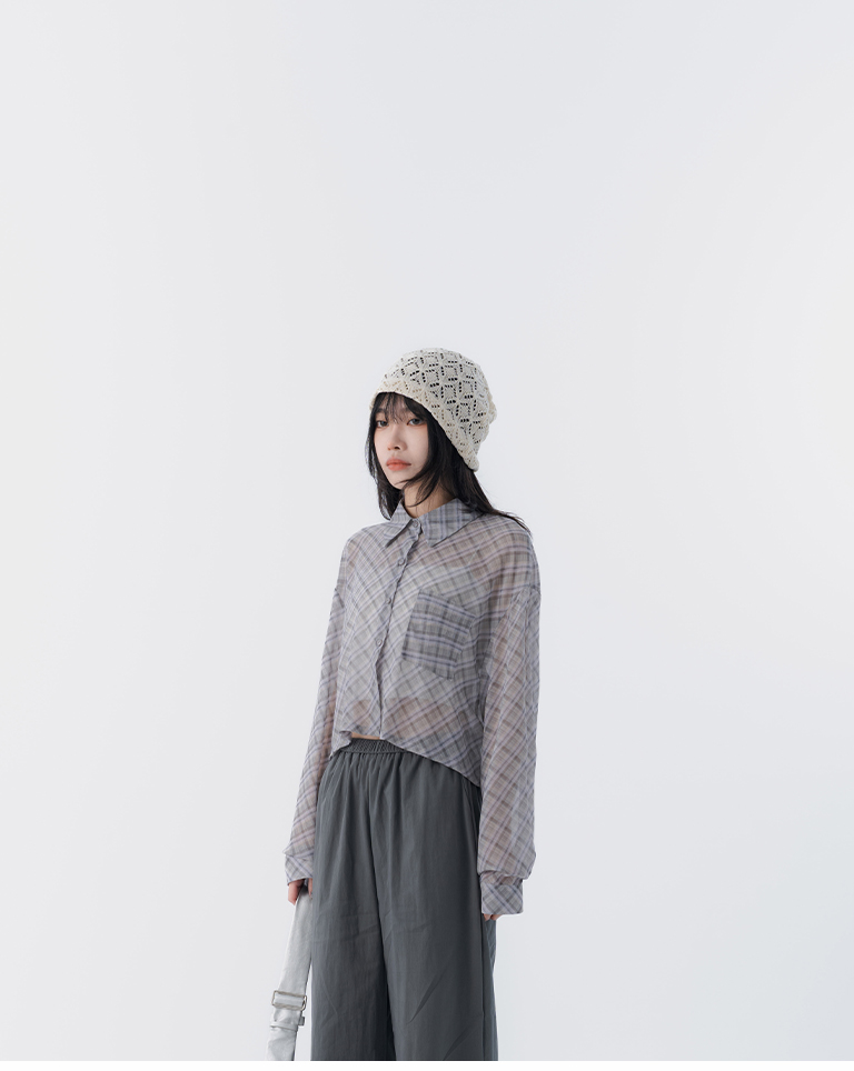 チェックシアー長袖クロップドシャツ 2色展開