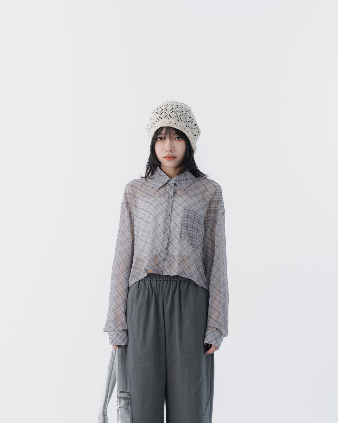 チェックシアー長袖クロップドシャツ 2色展開
