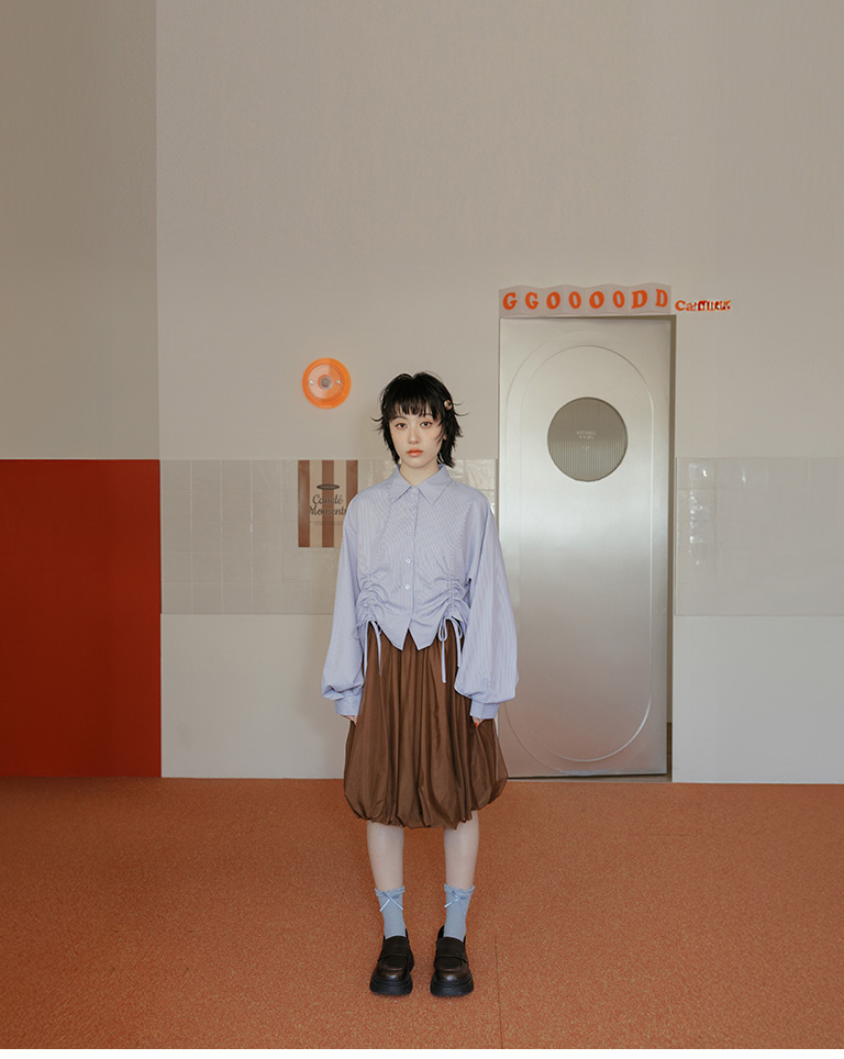 ストライプシャーリングショート丈シャツ 2色展開