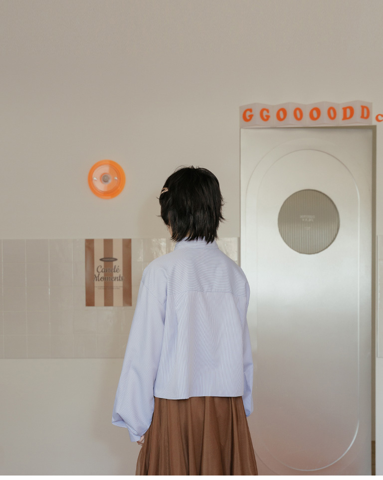 ストライプシャーリングショート丈シャツ 2色展開