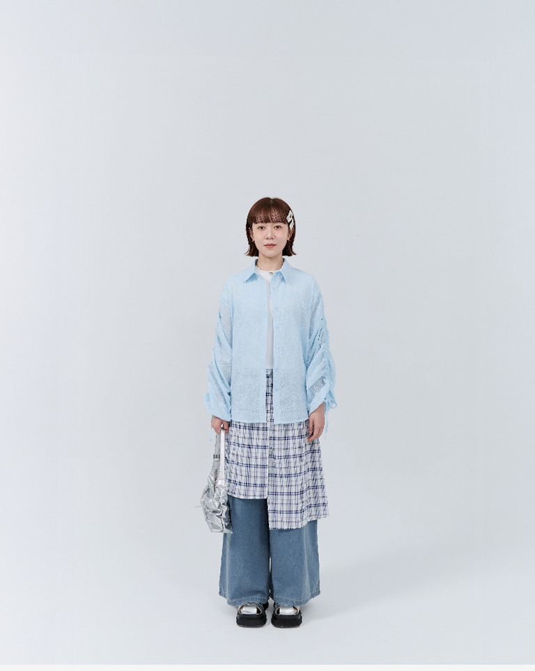 ジャカードシアー袖ギャザーシャツ 2色展開